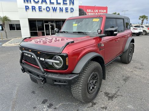 Used 2021 Ford Bronco Wildtrak image 2