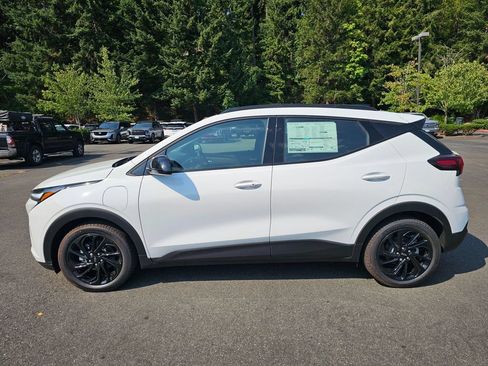 New 2027 Chevrolet Bolt RS FWD image 2