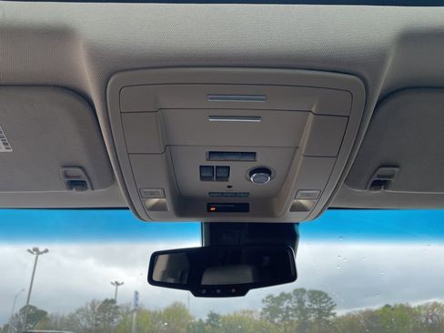 Used 2018 GMC Yukon Denali w/ Open Road Package image 21