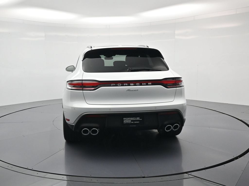 Used 2026 Porsche Macan Turbo AWD/4WD image 33