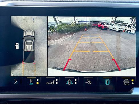 Used 2023 Chevrolet Silverado 1500 LTZ w/ LTZ Convenience Package II image 15