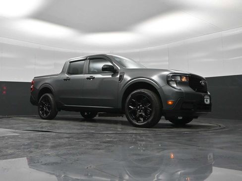 Used 2025 Ford Maverick XLT w/ XLT Luxury Package image 17