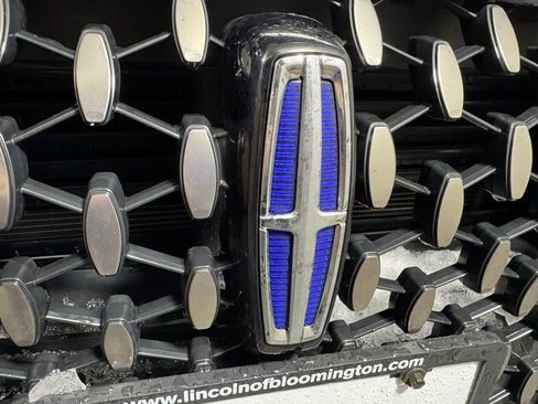 Certified 2025 Lincoln Corsair Grand Touring w/ Equipment Group 301A image 10