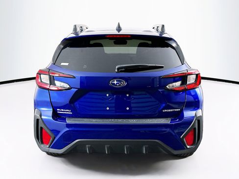 Used 2024 Subaru Crosstrek 2.0i Premium AWD/4WD image 7