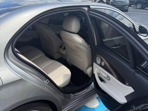 Used 2021 Mercedes-Benz E 350 Sedan w/ Premium Package image 25