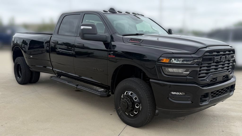 New 2026 RAM 3500 Big Horn AWD/4WD image 16