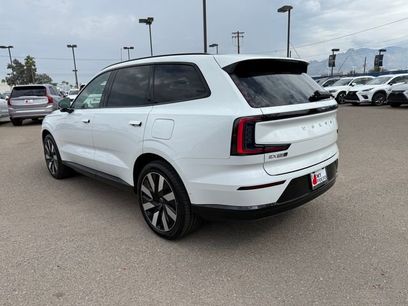 New 2025 Volvo EX90 Plus w/ Protection Package Premier