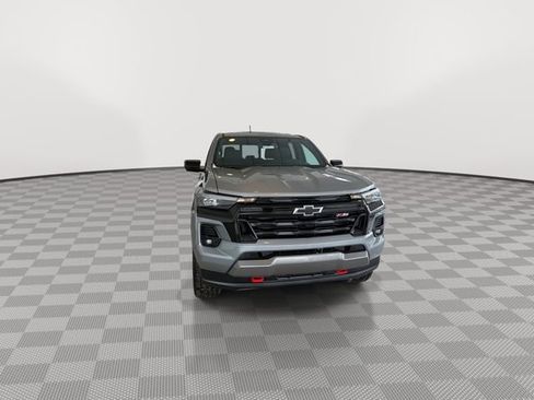 New 2026 Chevrolet Colorado Z71 w/ Technology Package AWD/4WD image 3