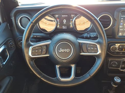 Used 2022 Jeep Wrangler Unlimited Sahara w/ Cold Weather Group image 20