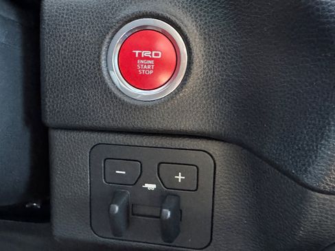 Used 2022 Toyota Tundra SR5 image 16