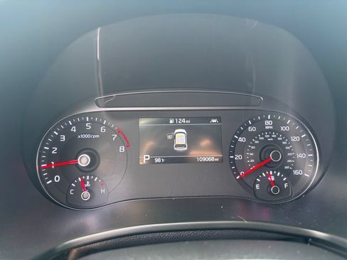 Used 2021 Kia Soul Turbo FWD image 10