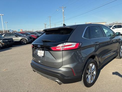 Used 2024 Ford Edge Titanium image 6