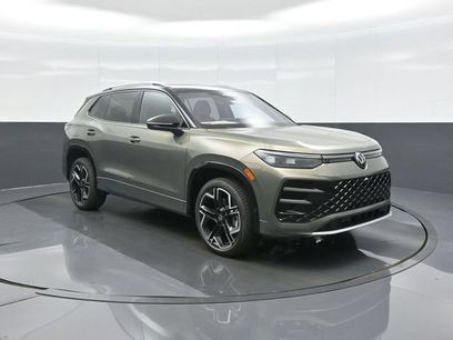 New 2026 Volkswagen Tiguan SEL R-Line