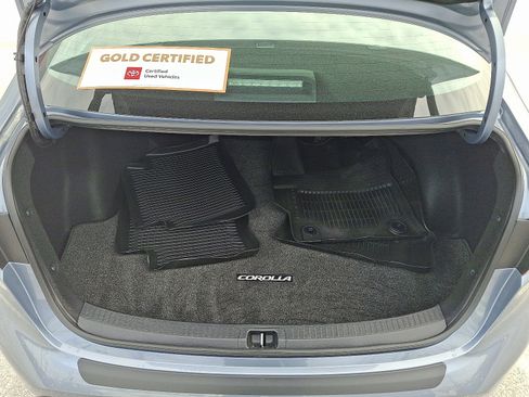 Certified 2023 Toyota Corolla SE image 29