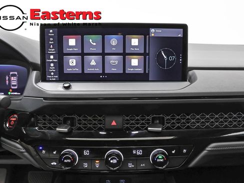 Used 2025 Honda Accord Touring image 11