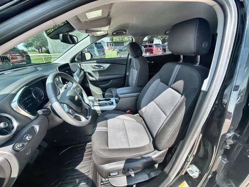 Certified 2024 Chevrolet Blazer LT w/ Convenience Package FWD image 18