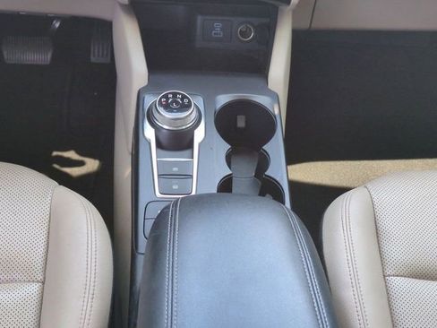 Certified 2022 Ford Escape SEL FWD image 19