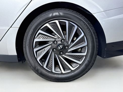 Used 2024 Hyundai Sonata Limited FWD image 38