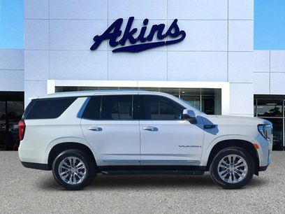 Used 2021 GMC Yukon SLT w/ SLT Luxury Plus Package