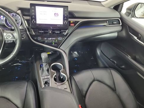 Used 2023 Toyota Camry XLE FWD image 17