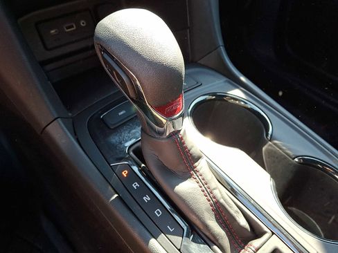 Used 2024 Chevrolet Equinox RS w/ LPO, Floor Liner Package AWD/4WD image 14