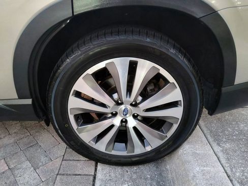 Used 2019 Subaru Ascent Limited image 46