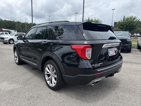 Used 2021 Ford Explorer Platinum w/ Equipment Group 601A AWD/4WD image 5