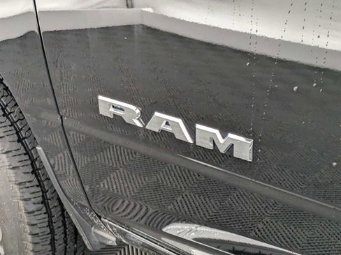 Used 2024 RAM 2500 Laramie w/ Safety Group image 11