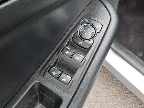 Certified 2022 Ford Edge SE w/ Black Appearance Package image 21