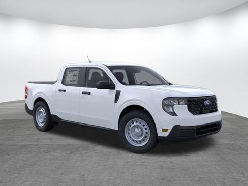 New 2025 Ford Maverick XL image 7