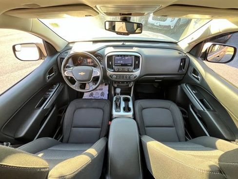 Used 2022 Chevrolet Colorado LT w/ LT Convenience Package image 23