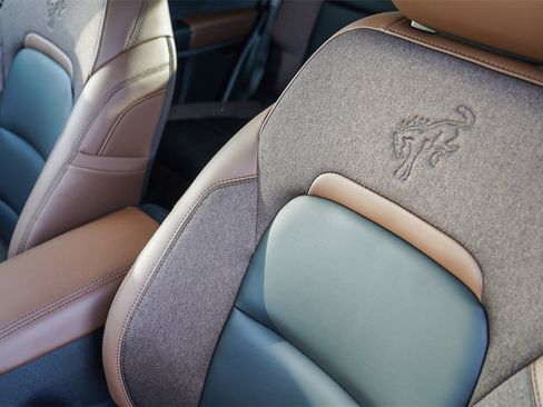 Used 2025 Ford Bronco Sport Outer Banks image 26