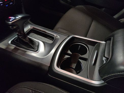 Used 2020 Dodge Charger SXT RWD image 26
