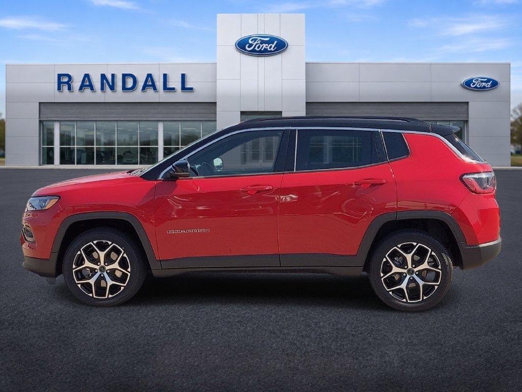 Used 2025 Jeep Compass Limited AWD/4WD image 3