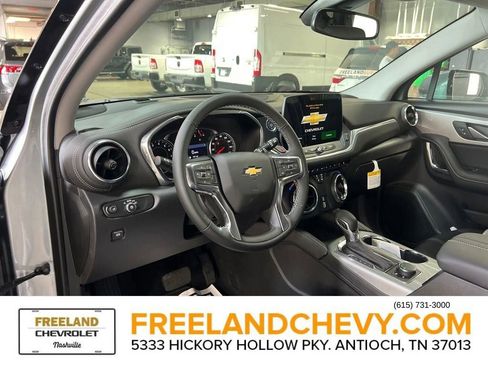 New 2025 Chevrolet Blazer LT image 9