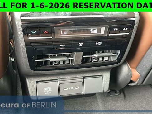 Used 2026 Acura MDX w/ Technology Package image 26