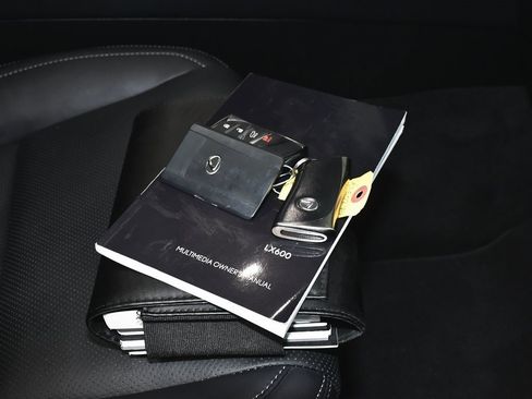 Used 2024 Lexus LX 600 F Sport image 88