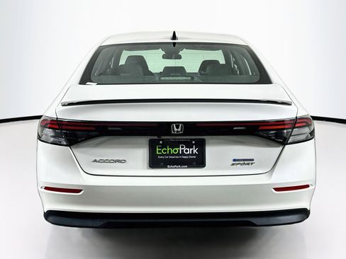 Used 2024 Honda Accord Sport image 7