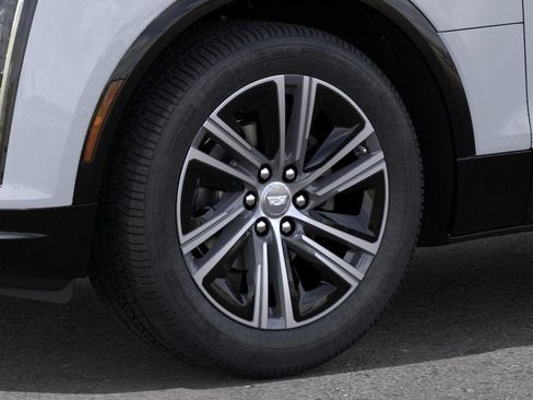 New 2026 Cadillac Lyriq Luxury image 9