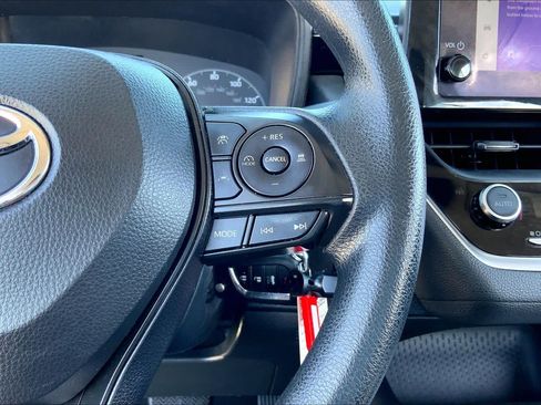 Used 2024 Toyota Corolla LE FWD image 24