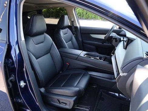Certified 2025 Nissan Murano SL AWD/4WD image 28