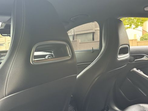 Used 2016 Mercedes-Benz CLA 250 image 17