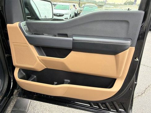 Used 2021 Ford F150 XLT image 14