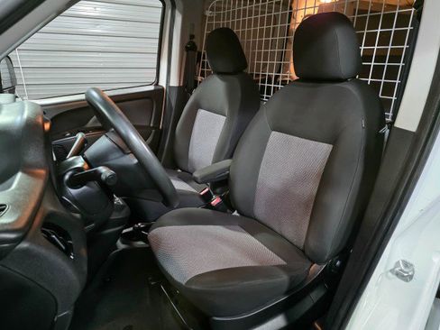 Used 2018 RAM ProMaster City Tradesman image 17