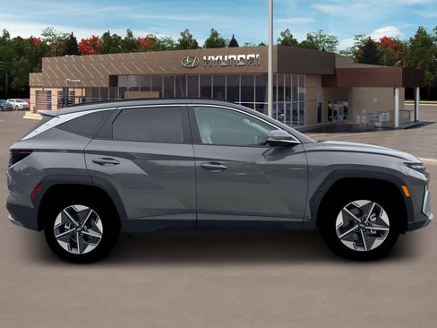 New 2026 Hyundai Tucson SEL image 9