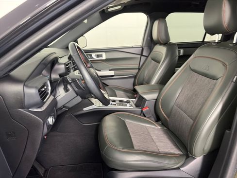 Certified 2022 Ford Explorer Timberline AWD/4WD image 11