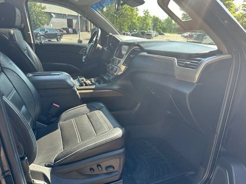 Used 2018 GMC Yukon Denali w/ Denali Ultimate Package AWD/4WD image 32