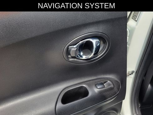 Used 2016 Nissan Juke SL AWD/4WD image 14