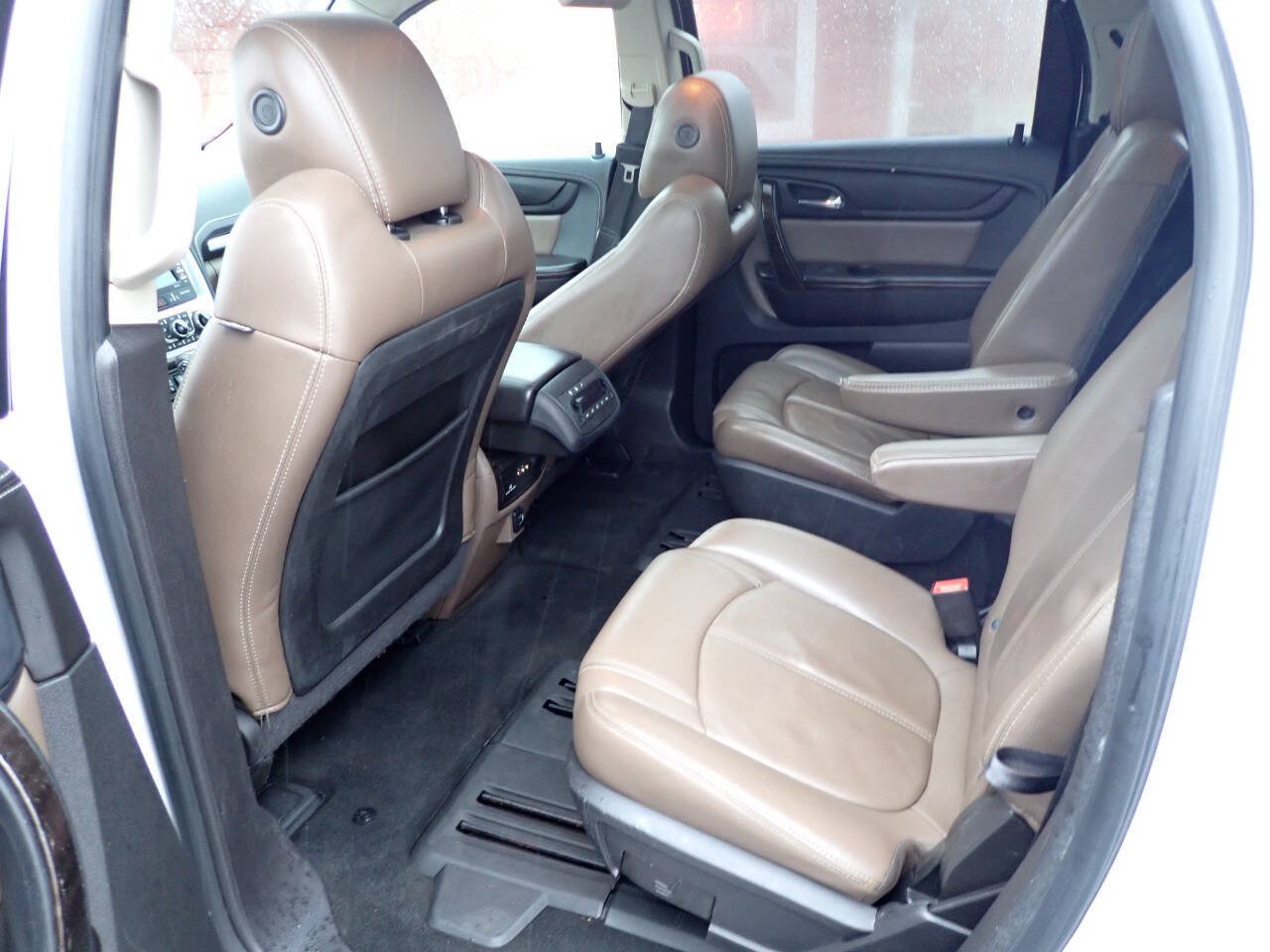Used 2017 GMC Acadia Limited SLT AWD/4WD image 8