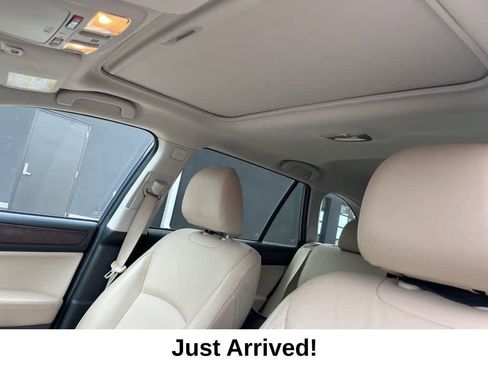 Used 2016 Subaru Outback 2.5i Limited image 6